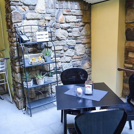 La Contrada Bed and Breakfast Sarnico Exteriör bild