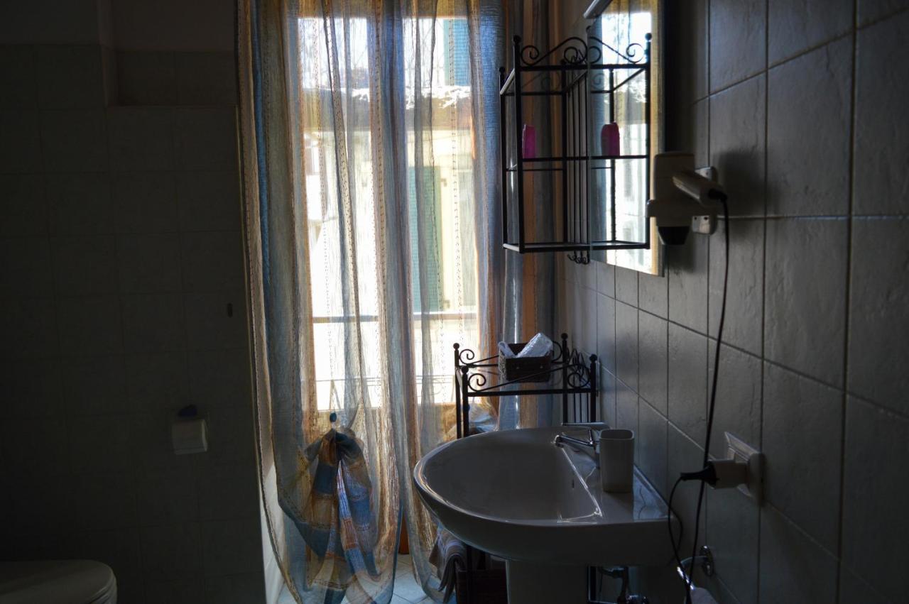 La Contrada Bed and Breakfast Sarnico Exteriör bild